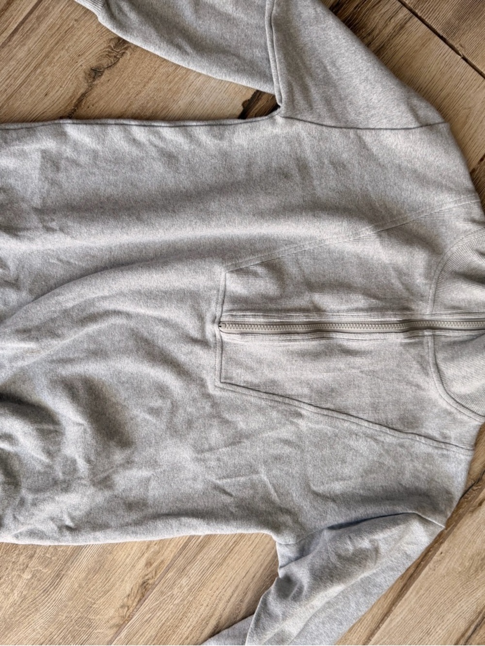 Maternity Jogger Pants and sweater in Light Gray - Picture 6 of 11